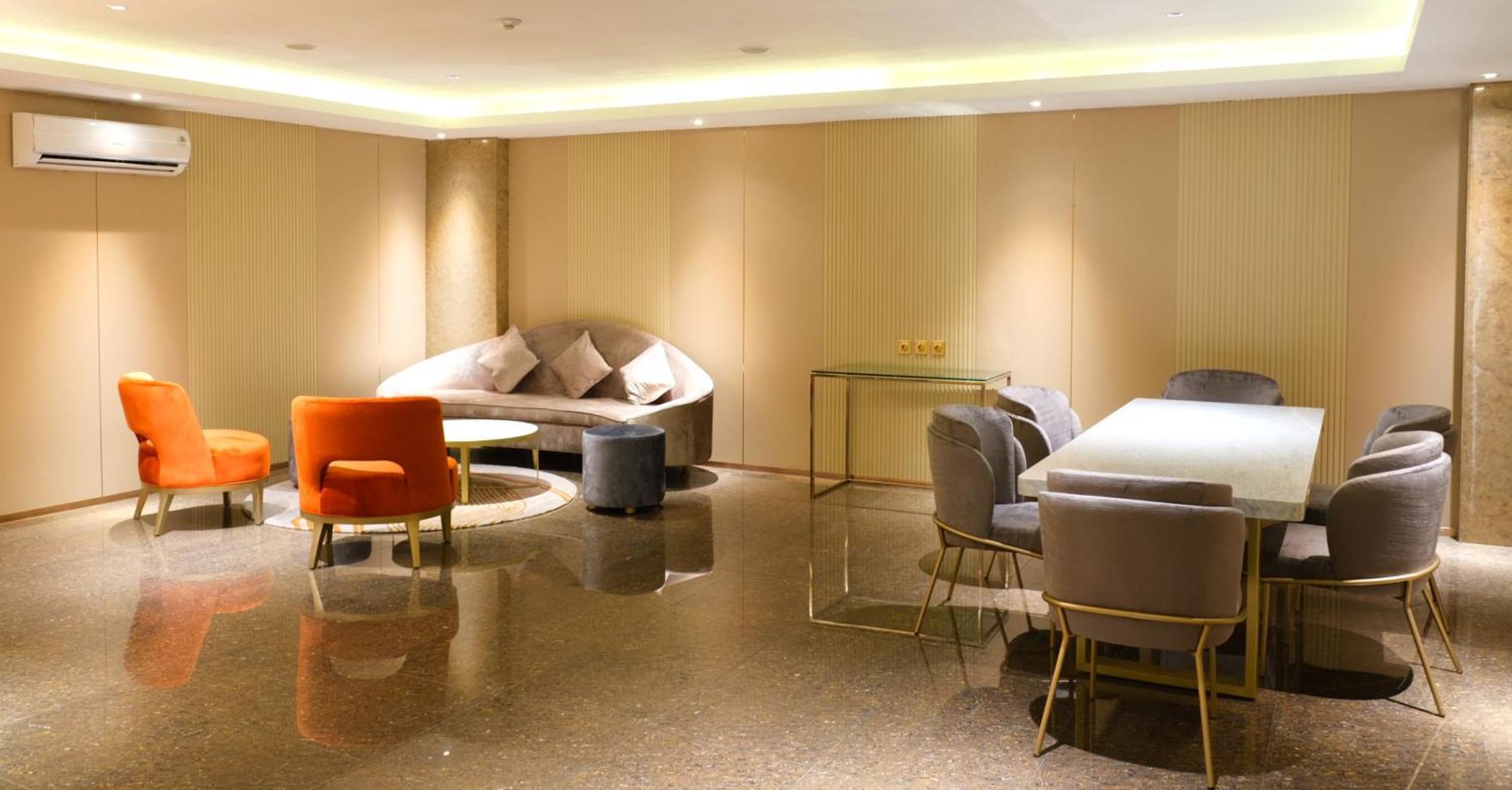 Pentacity Hotel Balikpapan 外观 照片