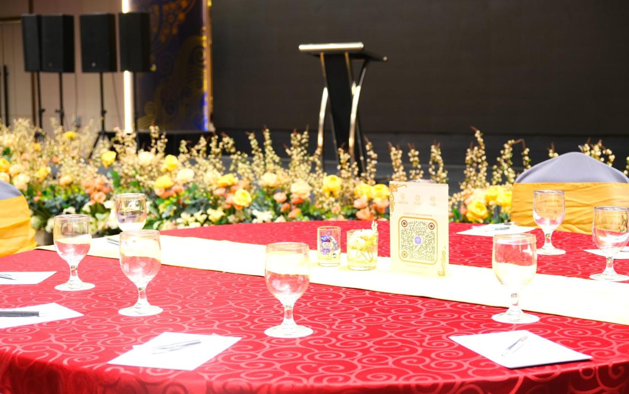Pentacity Hotel Balikpapan 外观 照片